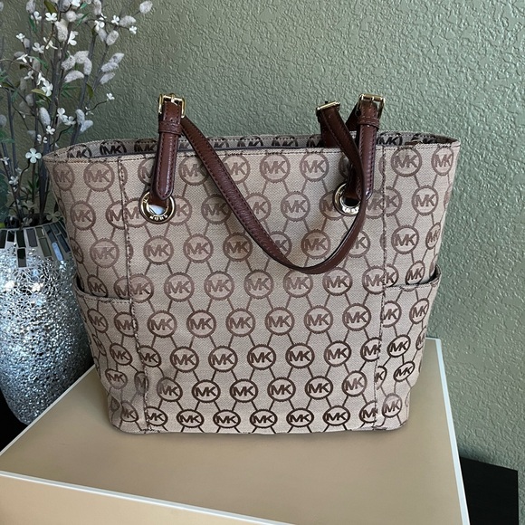 New Michael Kors Brown Tote Bag